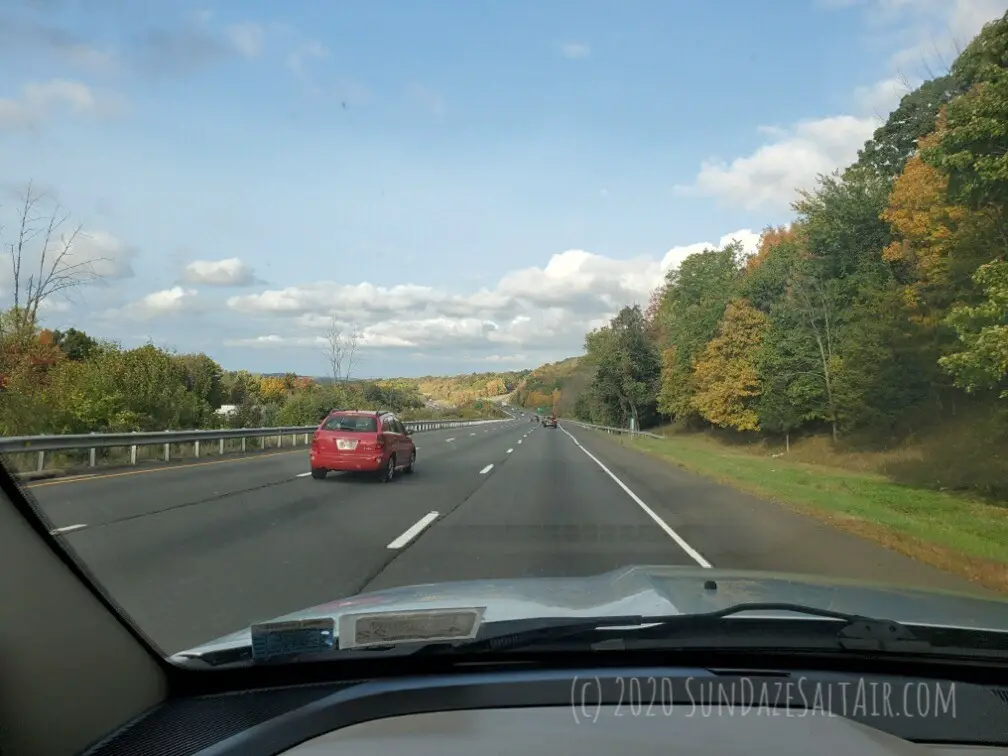 Mrs. Meyer's Limited Edition Fall Scents Review: Acorn Spice & Apple Cider - Make your home smell like a New England leaf peeping road trip - Driving Through Connecticut In Early Fall As Leaves Change Color
