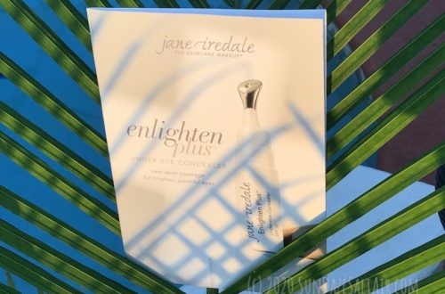 Jane Iredale Enlighten Plus Under-Eye Concealer Review & First Impression - Concealer sample displayed in the sunset glow between palm fronds