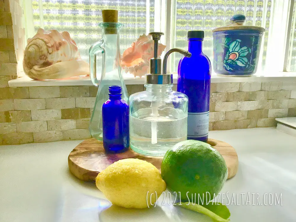 DIY Liquid Hand Soap & How To Turn Bar Soap Into Luxurious Hand Soap, Save Money & Never Run Out Of Soap - Use eco-friendly, non-toxic glass soap dispensers